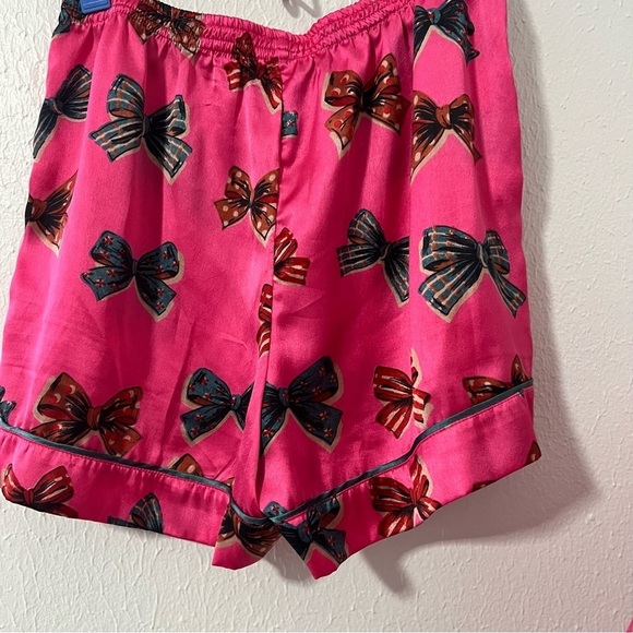 Their Nibs Women’s Medium Satin Shortie Pyjamas Pink Bow Print Sleepwear NWOT - Picture 9 of 13